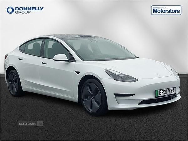 White Used 2021 Tesla Model 3 Standard Range Sedan | £18,995 (Fair price) - Image 1/4
