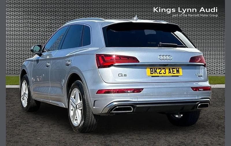Used Audi Q5 S-Line 200 HP (147 kW) 2023 Silver SUV