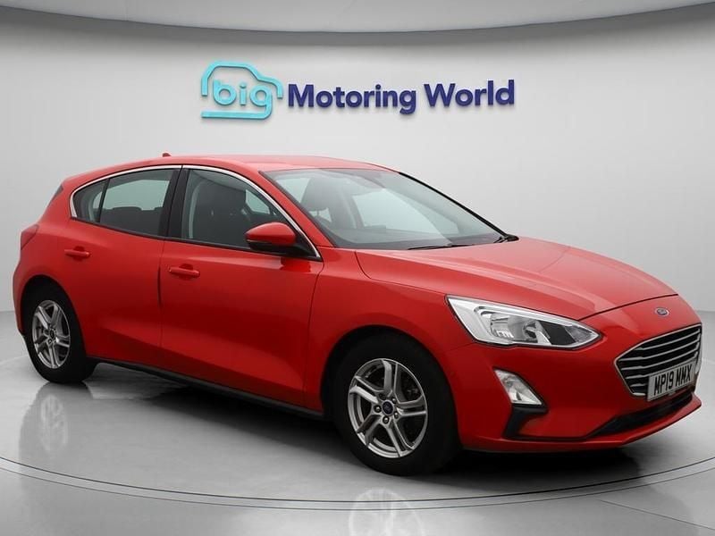 Red Used 2019 Ford Focus Zetec Hatchback | £9,800 (Fair price) - Image 1/4