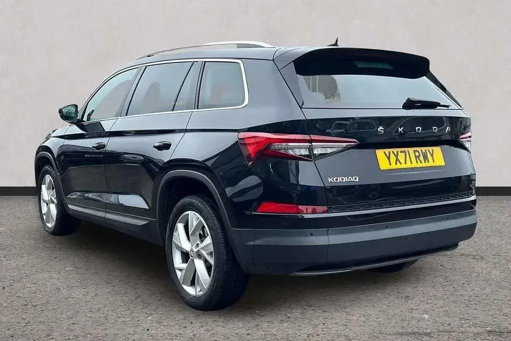 Used Skoda Kodiaq SE L 150 HP (110 kW) 2021 Black magic pearl effect SUV