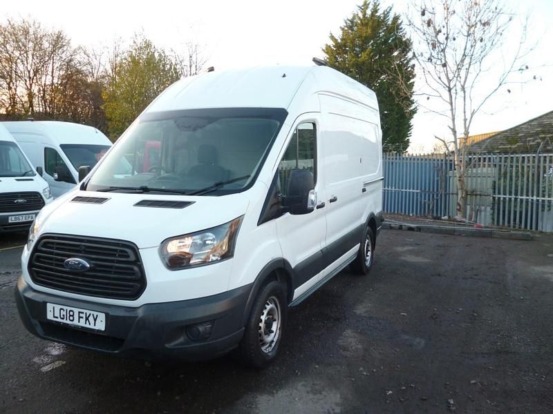 Begagnad Ford Transit 130 HK (95 kW) 2018 Vit