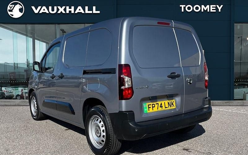 Used Vauxhall Combo 100 kW (136 HP) 2025 MPV