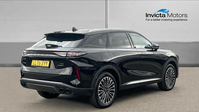 Used Omoda 9 449 HP (330 kW) 2026 Black SUV