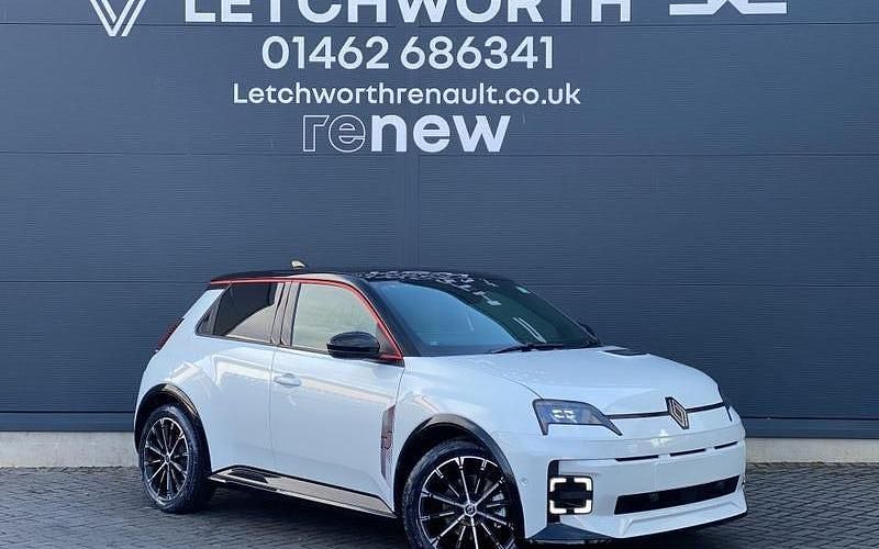 New Renault 5 E-Tech Iconic 110 kW (150 HP) 2025 Hatchback