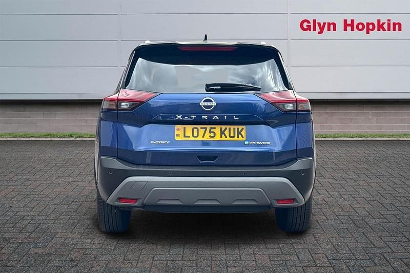 New Nissan X-Trail N-Connecta 213 HP (156 kW) 2025 Blue SUV