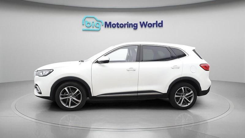 Used MG HS 2023 White SUV