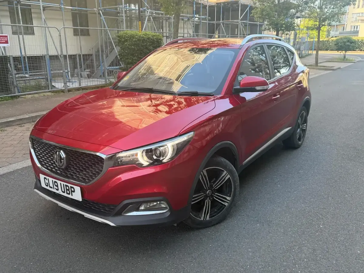 Used MG ZS Exclusive 111 HP (81 kW) 2019 Red SUV