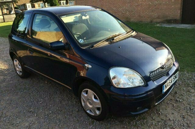 Usado Toyota Yaris 2004 Citadino