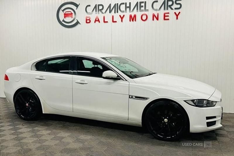 White Used 2015 Jaguar XE SE Sedan | £5,450 (Good price) - Image 1/1