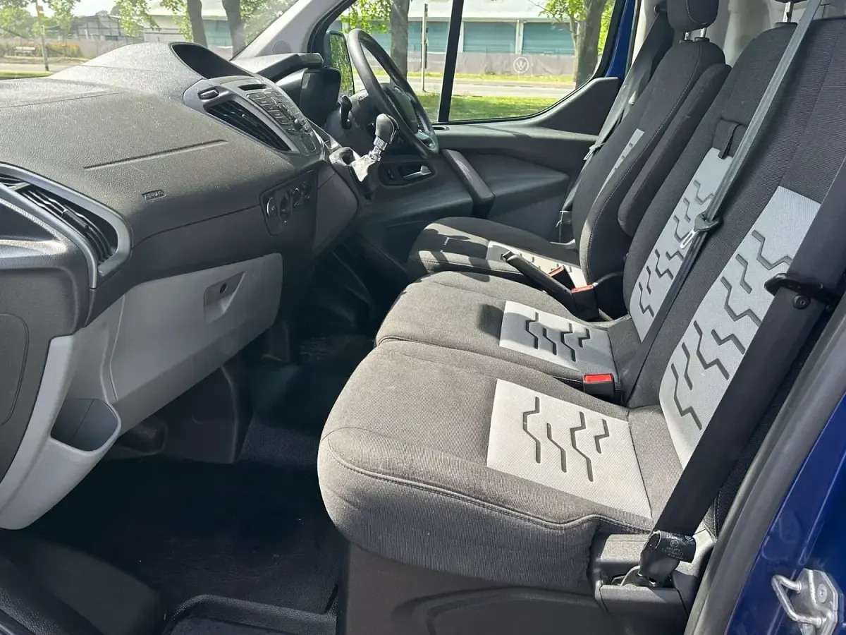 Used Ford Transit Custom Limited 125 HP (91 kW) 2015 Blue Van