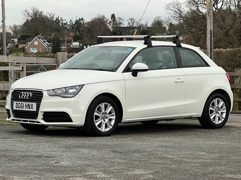 White Used 2011 Audi A1 Design Hatchback | £2,795 (Expensive) - Image 1/4