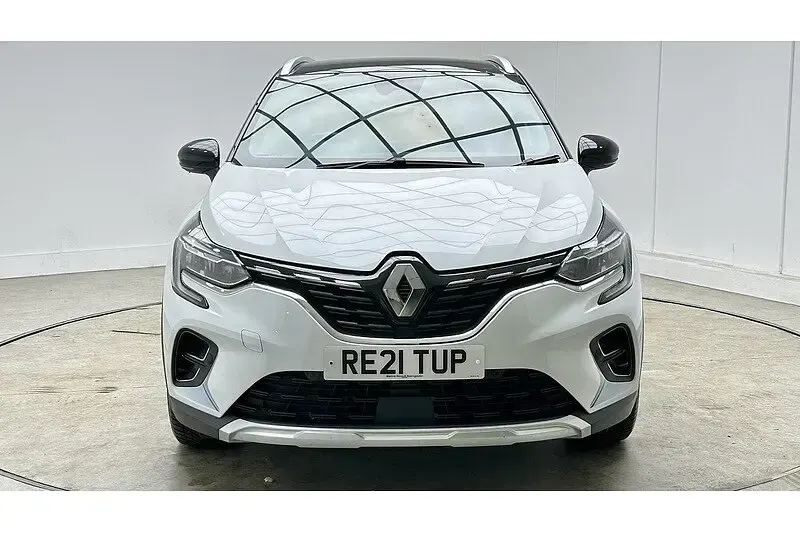 Used Renault Captur 143 HP (105 kW) 2021 White/black SUV