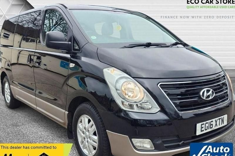 Used Hyundai I800 SE 170 HP (125 kW) 2016 Black MPV