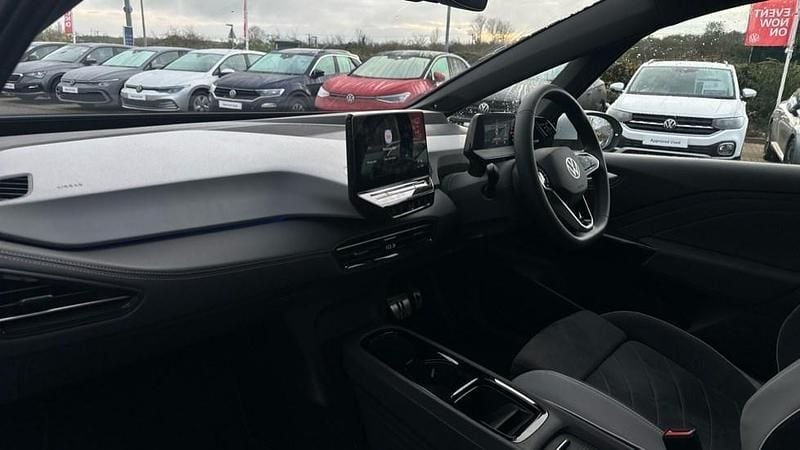 Image 2/4