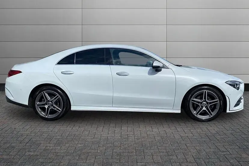 Used Mercedes CLA180 AMG Line Premium 136 HP (100 kW) 2021 White Sedan