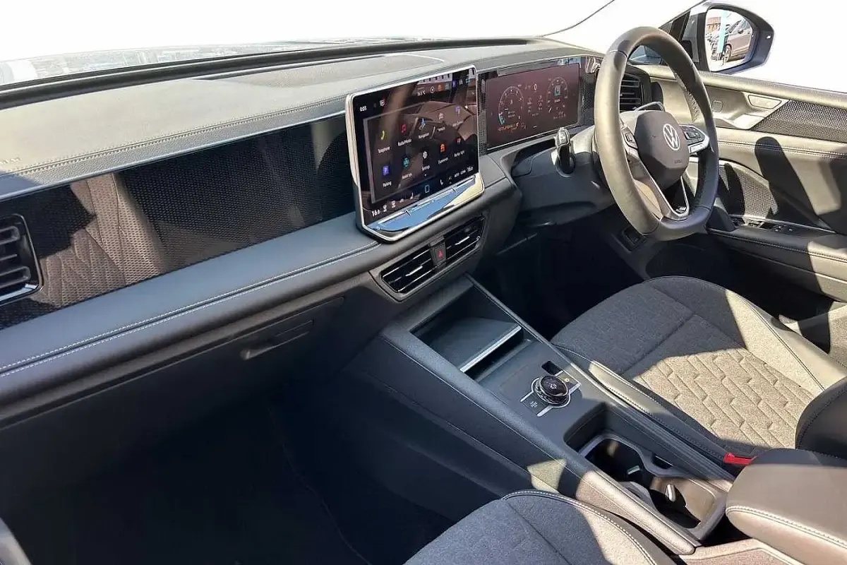 New VW Tiguan Match 150 HP (110 kW) 2026 Oyster silver SUV
