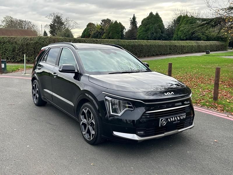 Black Used 2023 Kia Niro SUV | £19,990 (Fair price) - Image 1/4