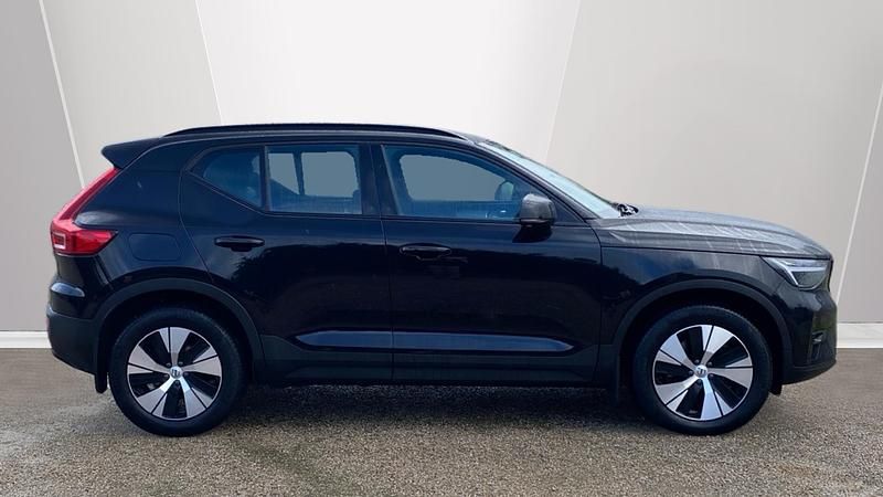 Used Volvo XC40 Plus 211 HP (155 kW) 2023 Black SUV