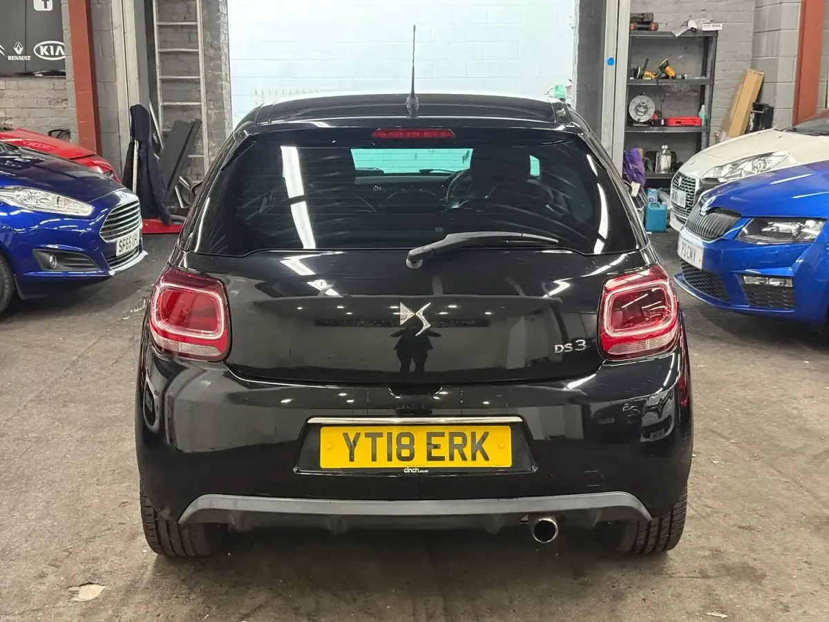 Used DS Automobiles DS3 Connected Chic 2018 Black Hatchback