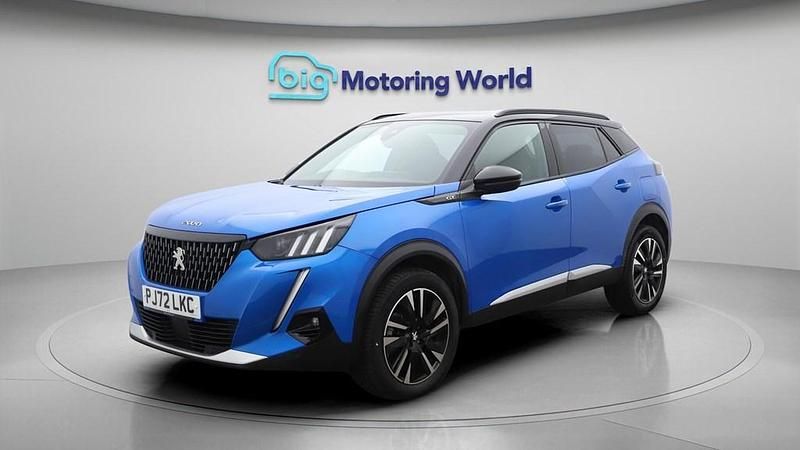 Used Peugeot 2008 Premium 155 HP (114 kW) 2022 Blue SUV