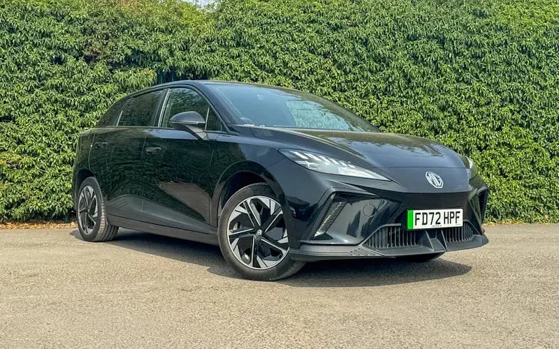 Used MG MG4 EV SE 125 kW (170 HP) 2022 Black Hatchback