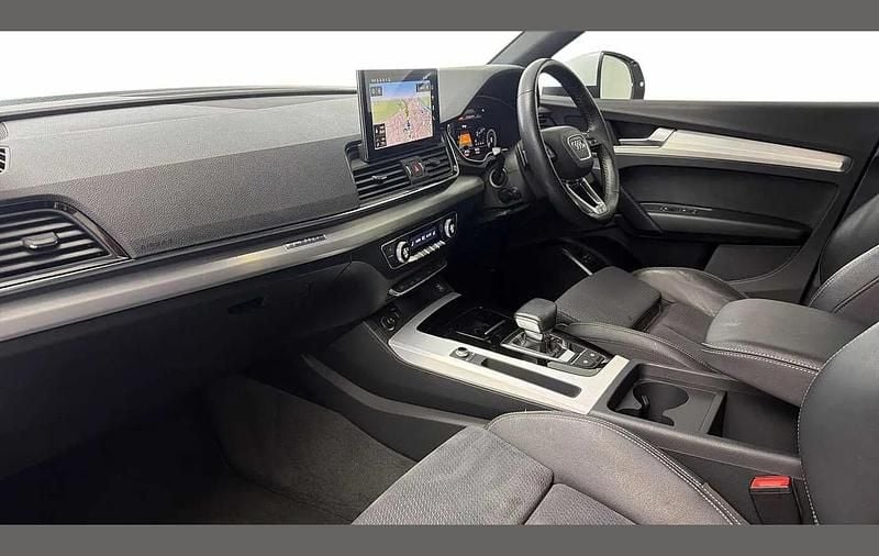 Used Audi Q5 S-Line 295 HP (216 kW) 2022 White SUV