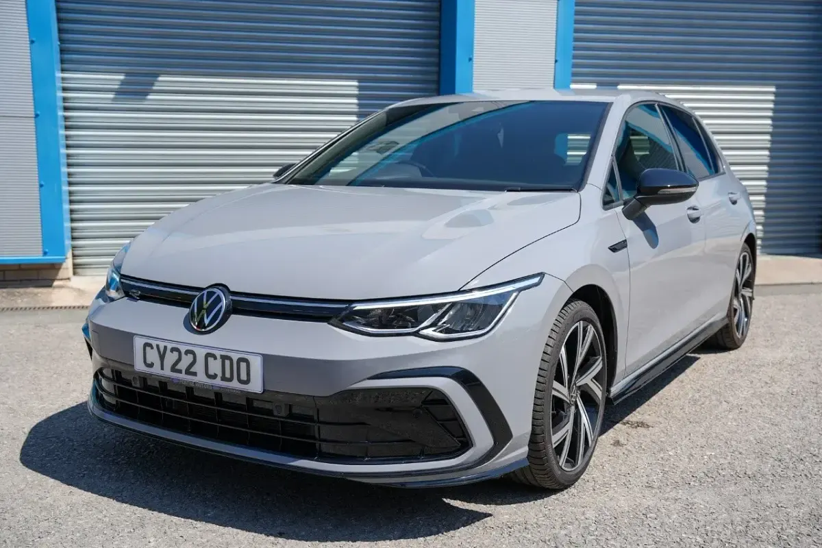 Used VW Golf VIII R-line 150 HP (110 kW) 2022 Grey Hatchback