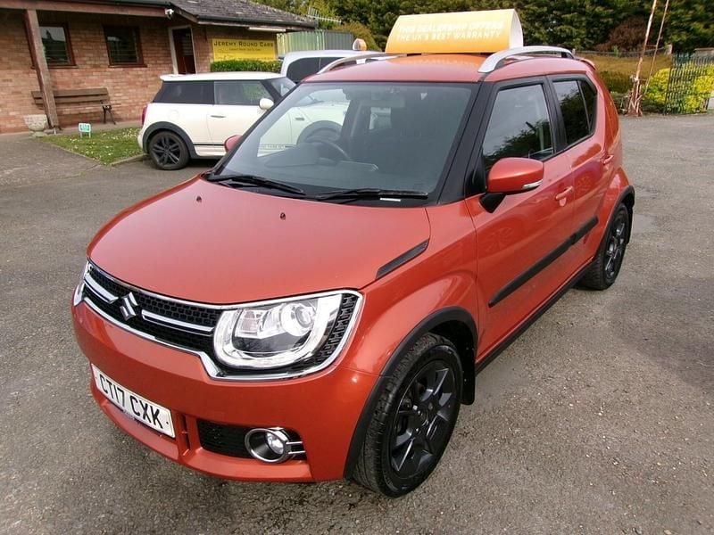 Used Suzuki Ignis SZ5 90 HP (66 kW) 2017 Orange SUV