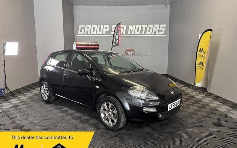 Usado Fiat Punto Easy Plus 77 HP (56 kW) 2016 Citadino