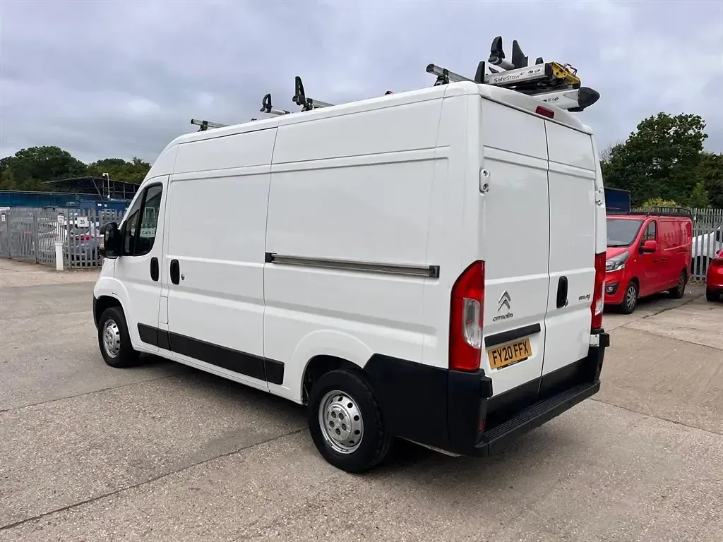 Used Citroën Relay 140 HP (102 kW) 2020 White Van
