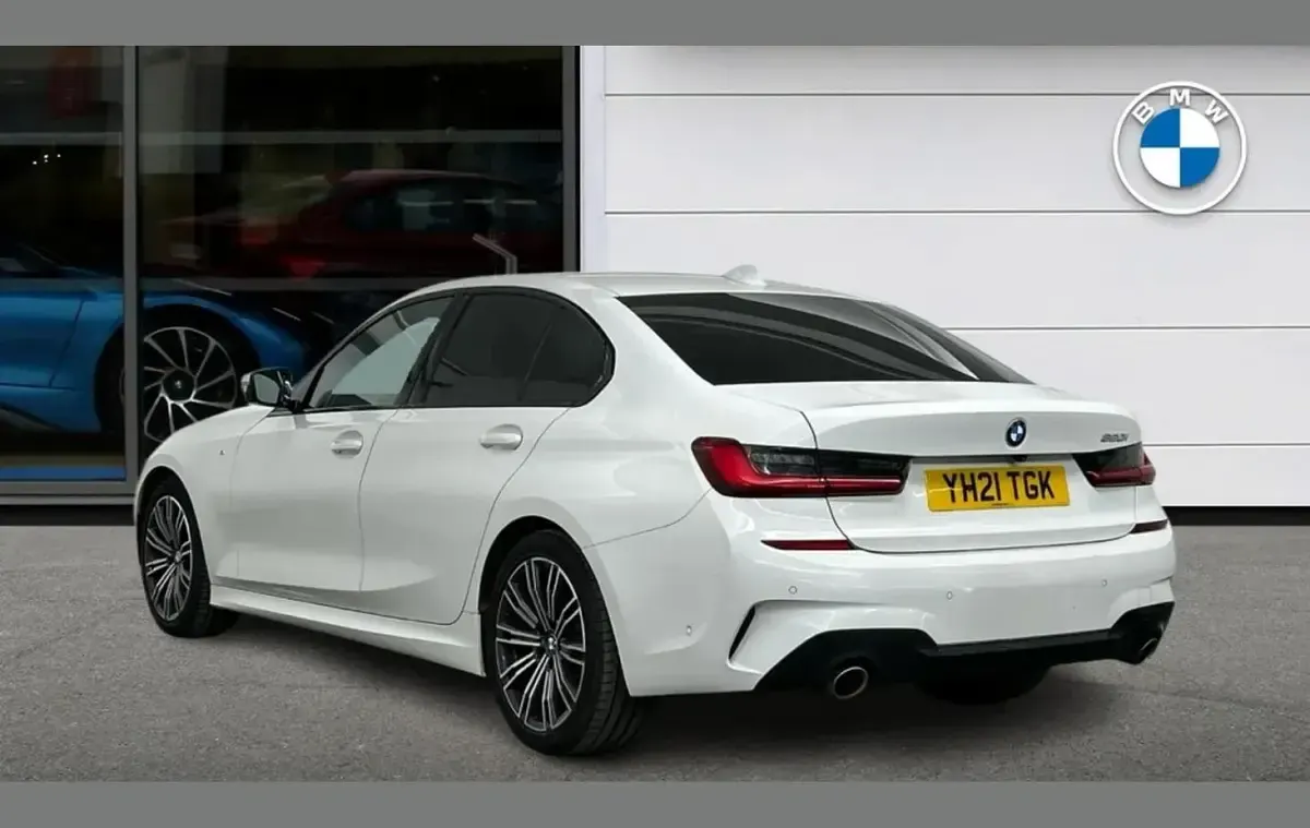 Used BMW 320 M Sport 181 HP (133 kW) 2021 White Sedan