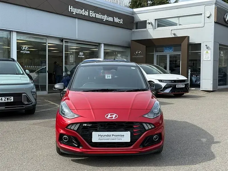Usado Hyundai i10 N Line 90 HP (66 kW) 2024 Vermelho Citadino
