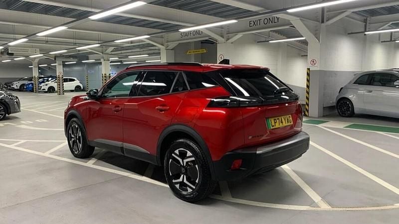 Used Peugeot e-2008 Allure 98 kW (134 HP) 2025 Red SUV