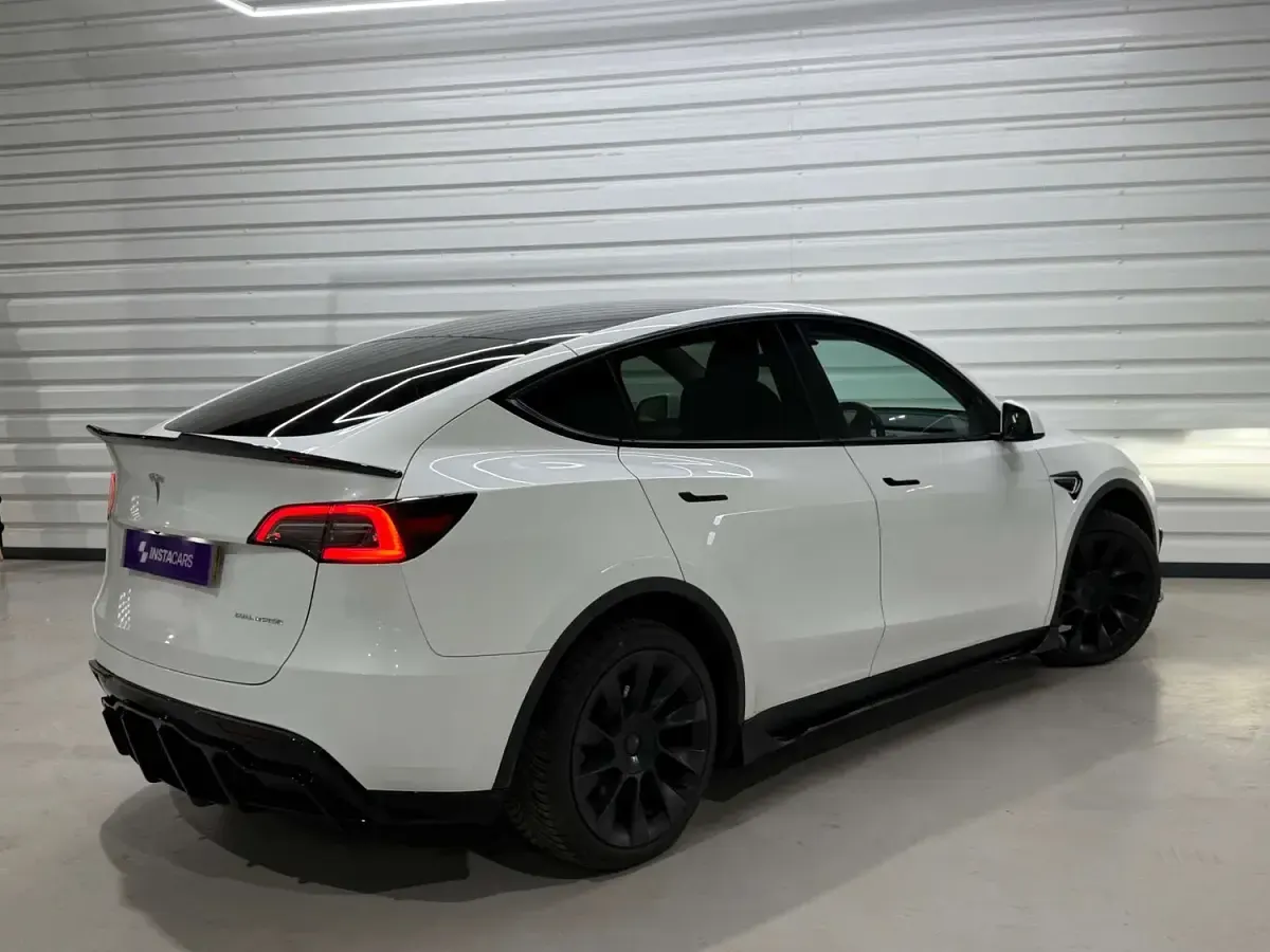Used Tesla Model Y Long Range AWD 378 kW (514 HP) 2023 White SUV