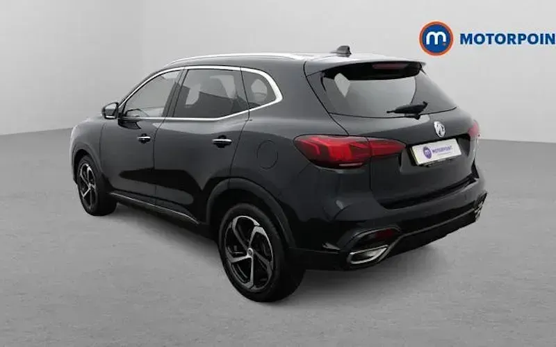 Usado MG HS Trophy 162 CV (119 kW) 2023 Negro SUV