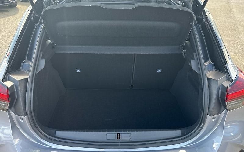 Used Vauxhall Corsa Ultimate 101 HP (74 kW) 2023 Grey Hatchback