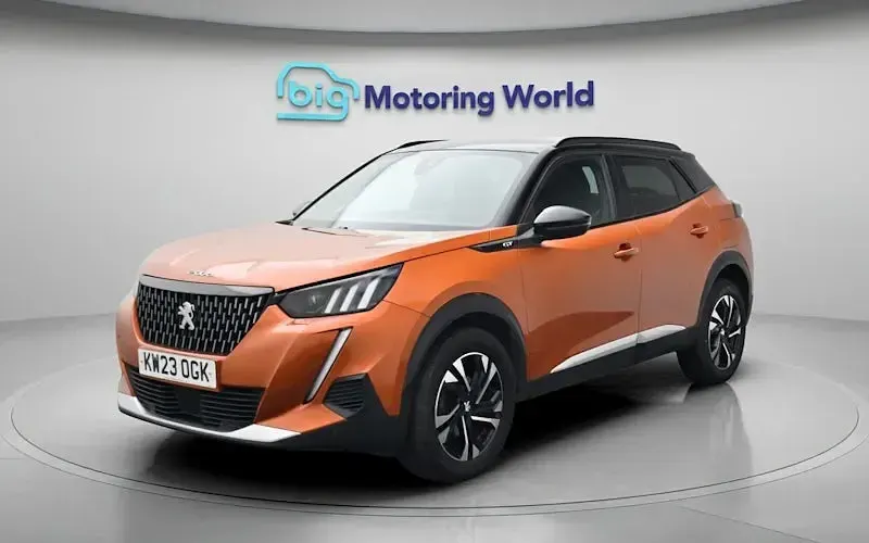 Used Peugeot 2008 GT 131 HP (96 kW) 2023 Orange SUV