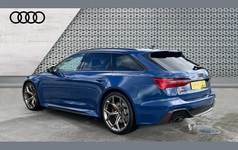 Usado Audi RS6 Design 630 HP (463 kW) 2024 Azul Carrinha