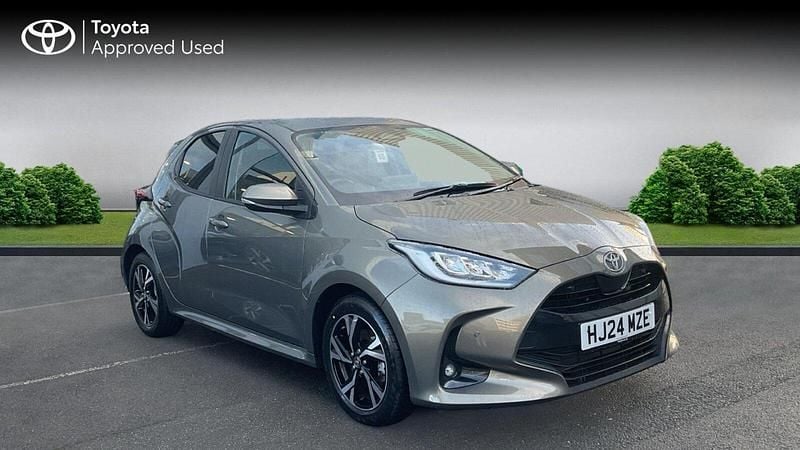 Used Toyota Yaris Hybrid Design 116 HP (85 kW) 2024 Bronze