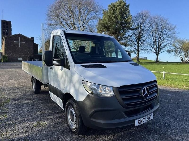 White Used 2022 Mercedes Sprinter Progressive Van | £23,770 (Fair price) - Image 1/4