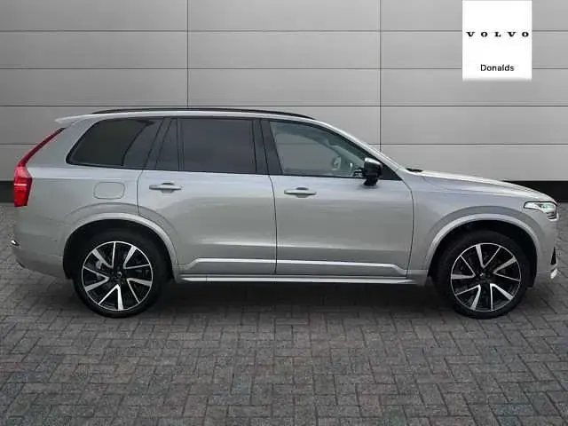 Usado Volvo XC90 Plus 247 CV (181 kW) 2023 Plateado SUV