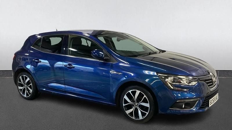 Used Renault Mégane IV Iconic 140 HP (102 kW) 2019 Blue Hatchback