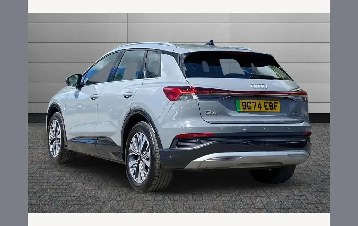 Used Audi Q4 e-tron Sport 210 kW (286 HP) 2024 Pebble grey SUV