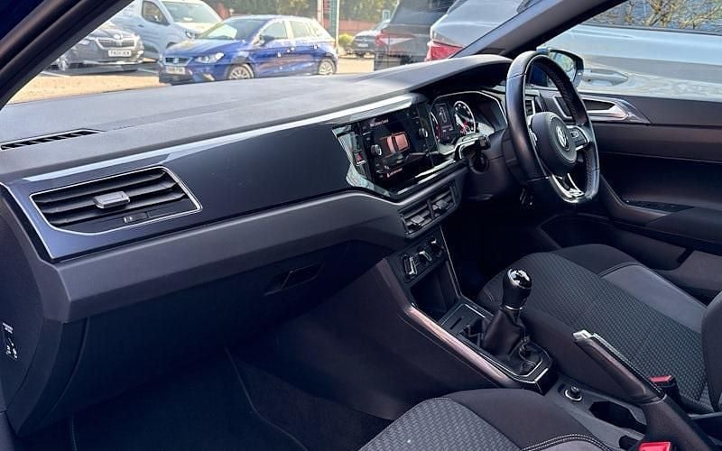 Used VW Polo R-line 95 HP (69 kW) 2021 Blue Hatchback