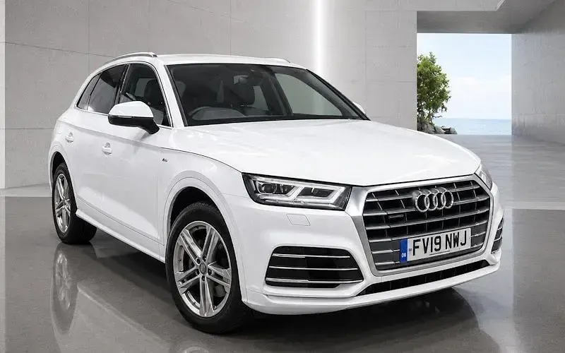Used Audi Q5 S-Line 190 HP (139 kW) 2019 SUV
