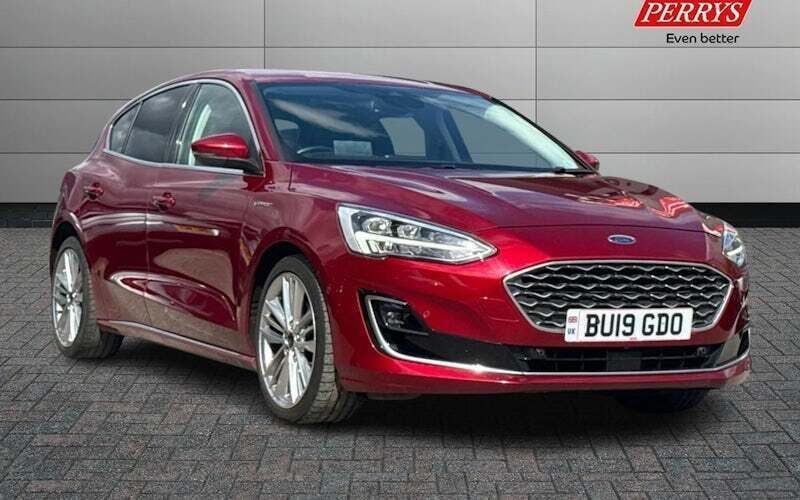 Used 2020 Ford Focus Vignale Hatchback | £15,152 (Fair price) - Image 1/4
