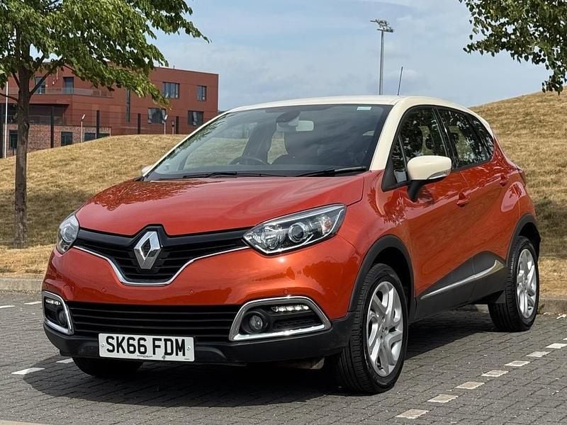 Orange Used 2016 Renault Captur Dynamique SUV | £4,990 (Super price) - Image 1/4