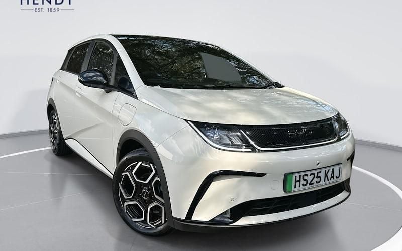 New 2025 BYD Dolphin Design Hatchback | £24,000 (Fair price) - Image 1/4