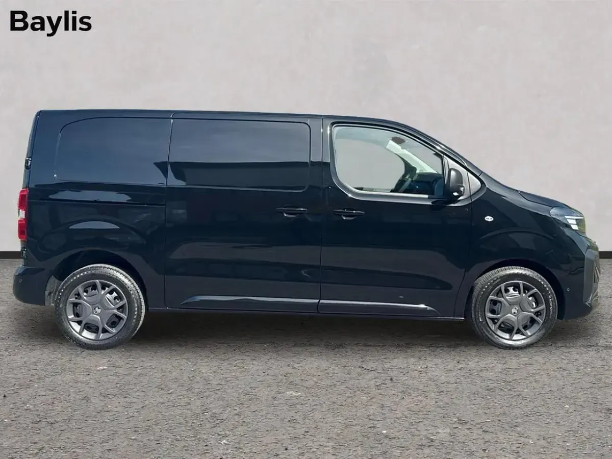 New Vauxhall Vivaro S 148 HP (108 kW) 2026 Black MPV