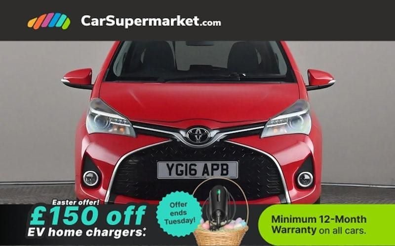 Used Toyota Yaris Design 99 HP (72 kW) 2016 Red Hatchback